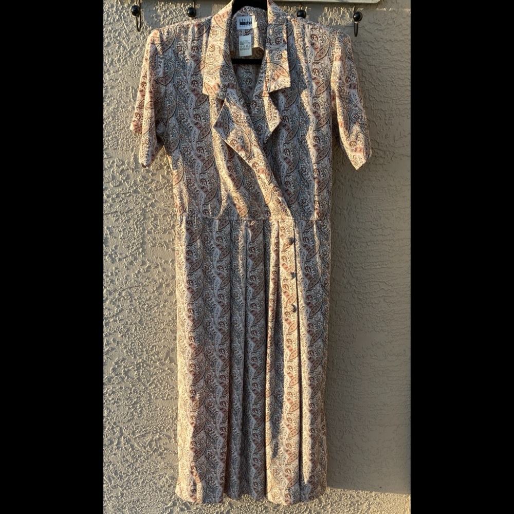 VINTAGE 80’s LESLIE FAY DRESS SIZE 8 SILKY TAN PAISLEY PRINT